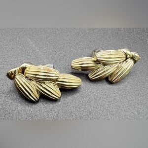 Gold Leaf Design Earrings